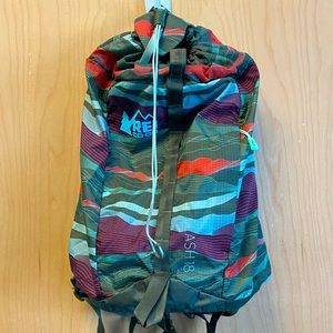 REI CO-OP Flash 18L Backpack